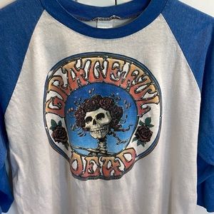 Authentic Vintage Grateful Dead concert t-shirt
